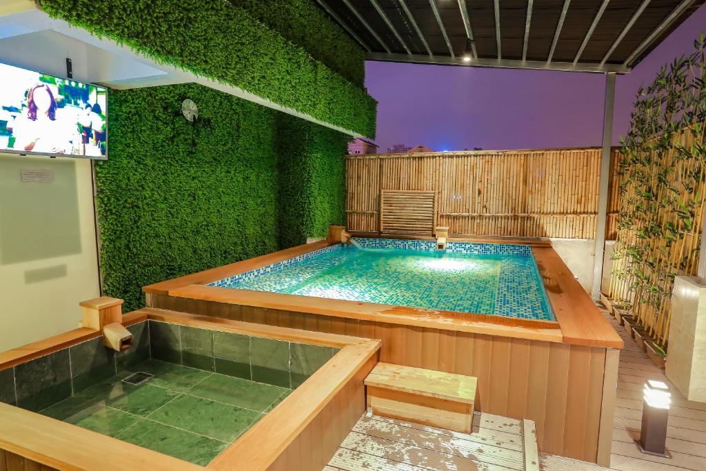 Momizi Business Hotel – Hanoi